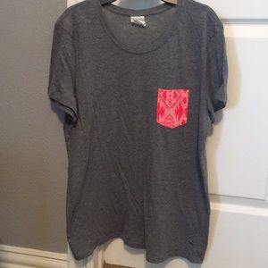Gray colored PINK brand front pocket tee